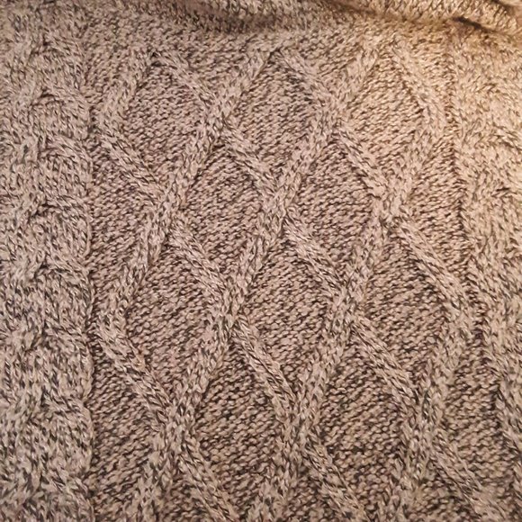 Catherine's 4X Sleevelss Cowl Neck Plus Size Sweater - Picture 5 of 13